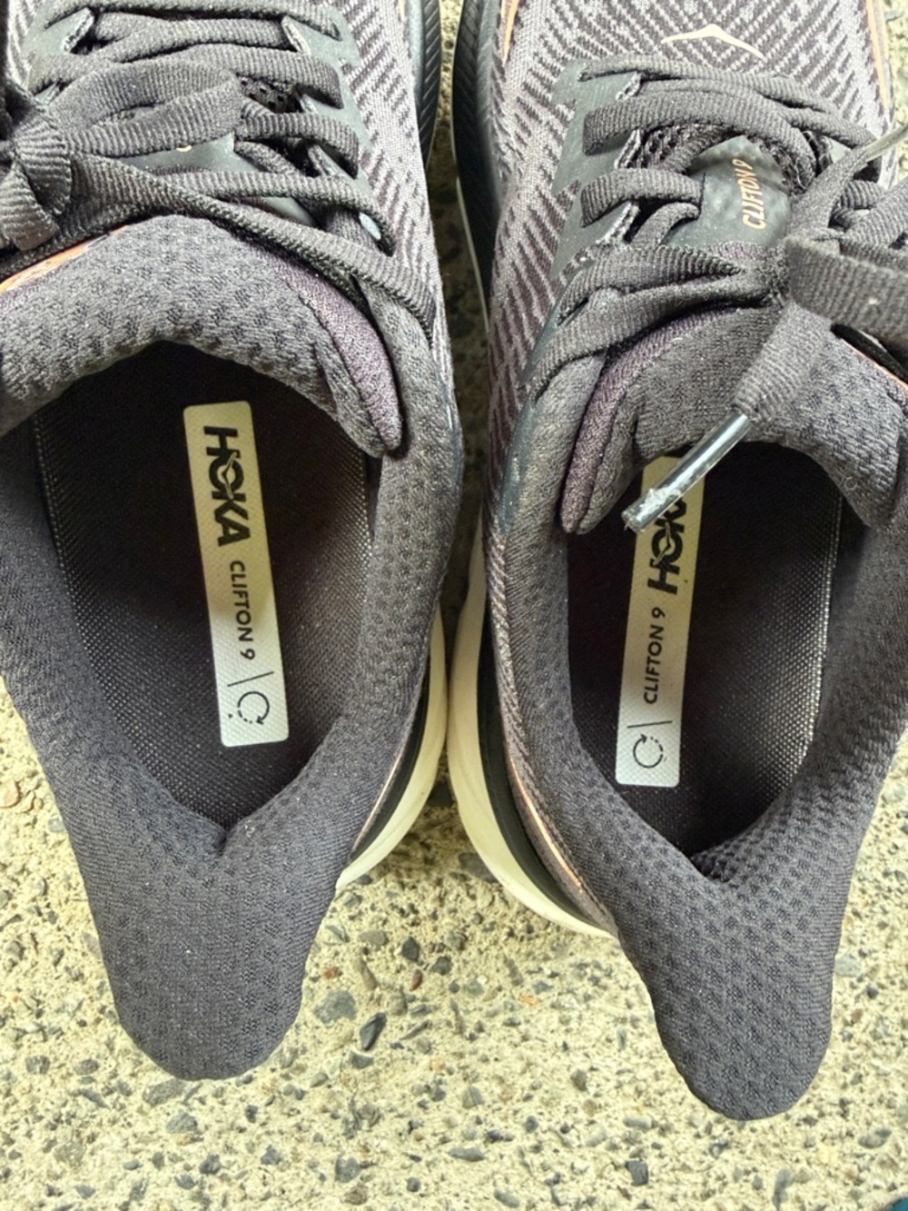 Hoka Clifton 9 Women's Running Shoes - Size 8.5D - Picture 8 of 14